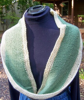 Chill Chaser Knit Cowl Tutorial 