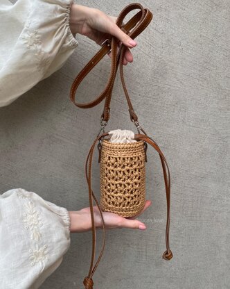 Village Raffia Mini Bag Crochet Pattern, Cellphone Bucket Bag Step-by-Step Video Tutorial