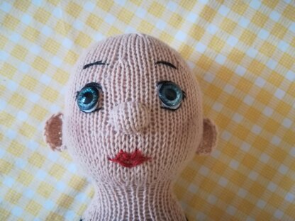 Toy knitting patterns, Wednesday doll