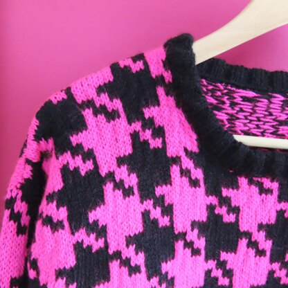 Giant Houndstooth