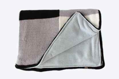 Ammara Throw Blanket