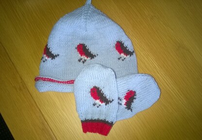 Robin beanie and mittens
