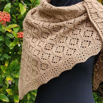 Alessia Diamond Shawl