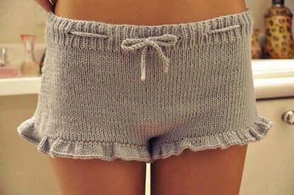 Gorgeous Shorties Ruffle Shorts with Drawstring