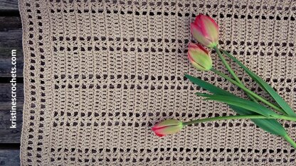 Maytime Table Runner Written Pattern