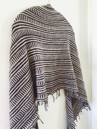 Polarize Shawl