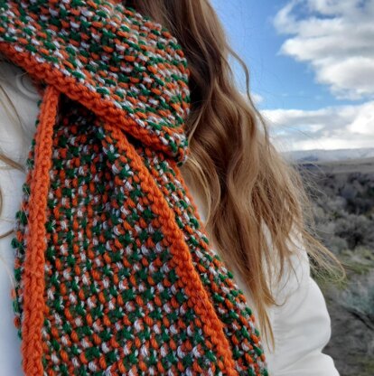 Three Color Seed Stitch Scarf