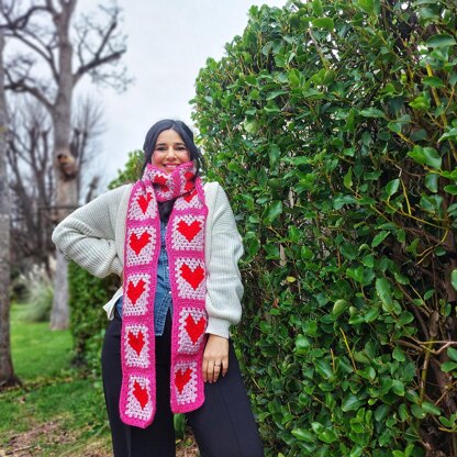 Queen of Hearts Scarf