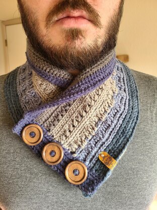 Jeremy's Forget-Me-Knots Cowl