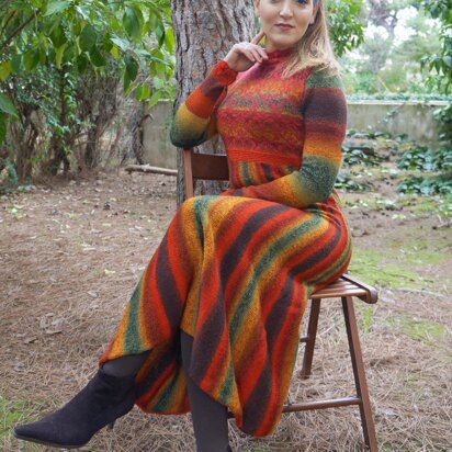 Maxi dress with stripes and colorwork