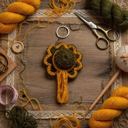 Crochet hat keychain Pdf + Video Tutorial
