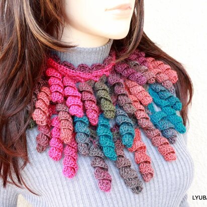 Crochet Scarf Lariat Multicolor "Curly Tassels"