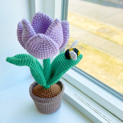 Tulip Flowerpot Crochet Kit Purple&Yellow