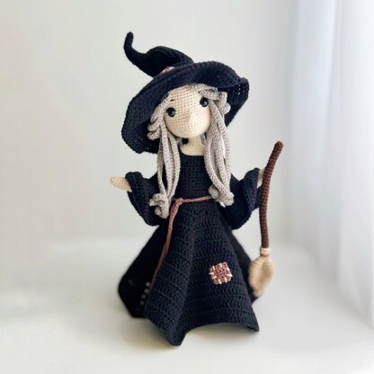 Crochet witch doll, amigurumi witch, Spooky witch
