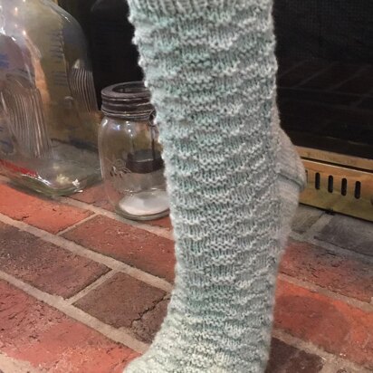 HopScotch Socks - knitting pattern