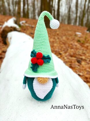 Christmas gnome 4