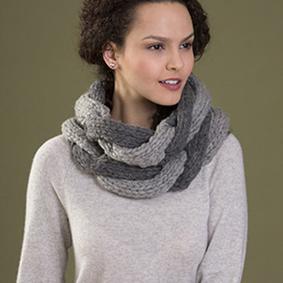 Peaceful Cowl in Tahki Yarns Big Montana