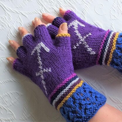 Star Sign Stash Mittens - SAGITTARIUS