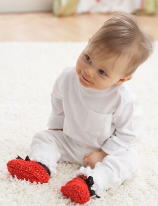 Santa Baby Booties in Bernat Happy Holidays - Downloadable PDF