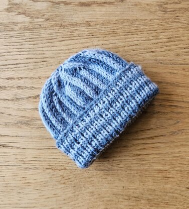 Two Way Stripe Beanie / Toque