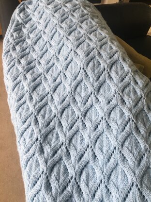 Diamonds & lace baby blanket