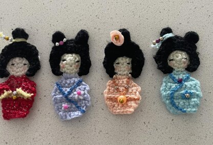 Kokeshi Doll Applique