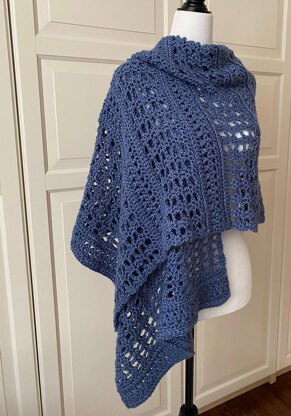 Easy Crochet Wrap Shawl Pattern: Blue-Easy Wrap Shawl