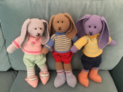 Knitted rabbits