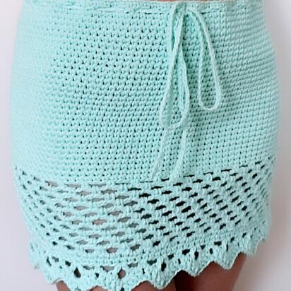 Beachy Scallop Mini Skirt