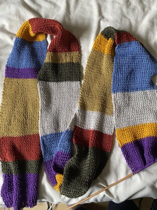Doctor Who - 4th Doctor scarf
