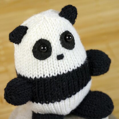 Panda Xiao-Xiao "The Stash Gobblers #01"