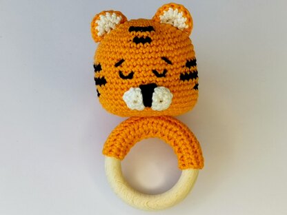 Tiger rattle