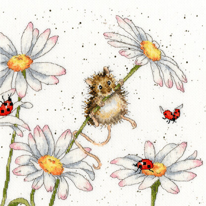 Bothy Threads Daisy Mouse Cross Stitch Kit