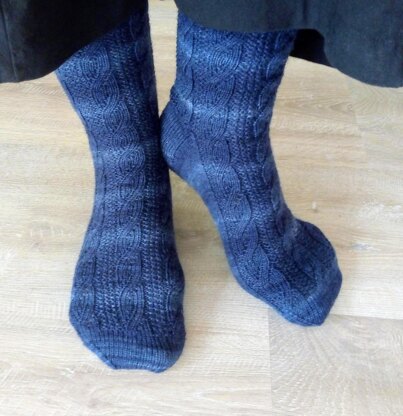 Faux Cable Socks