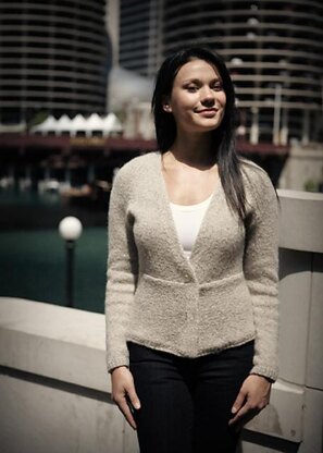 Basic chic v-neck cardi