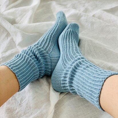 Twisted ribbed basic socks