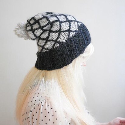 Royal Beanie - knitting pattern