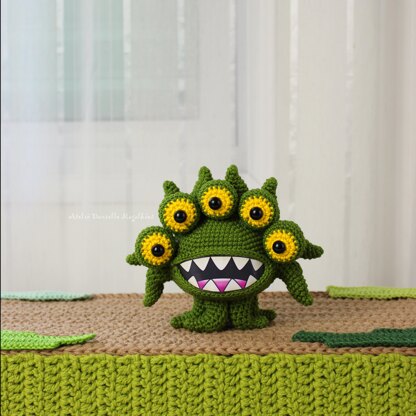 Toxic Bloom – Chibi Monster Amigurumi Pattern (PDF)