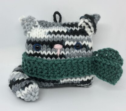 Cat Knit Christmas Ornament