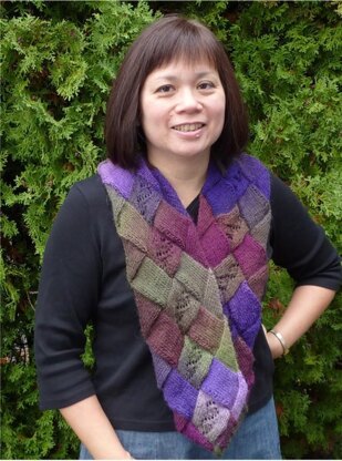 Infinity Entrelac Infinity Scarf