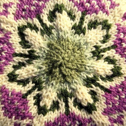 Bromeliad Beret - knitting pattern
