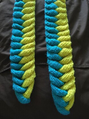 Fishtail Braid Scarf