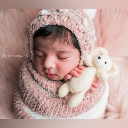 Cute as a Button Newborn Wrap