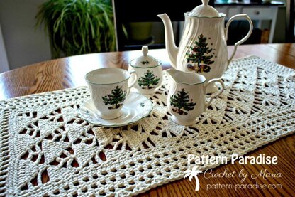 Alpine Table Runner