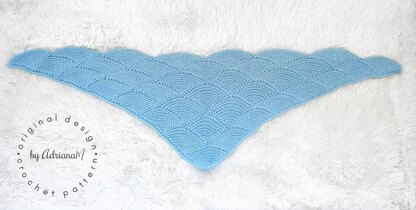 AQUA knit-look triangular shawl