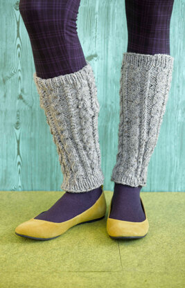 Foyle's Cabled Leg Warmers in Lion Brand Vanna's Choice - 90659AD