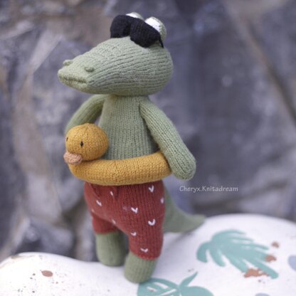 Crocodile Knitting pattern -  Alan