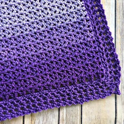 Easy Ombre Baby Blanket