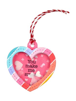 Lawn Fawn Lawn Cuts Custom Craft Die - Heart Shaker Gift Tag