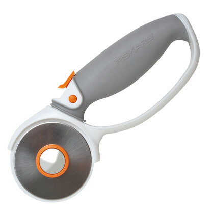 Fiskars – Rollschneider: Titan: Loop Softgrip-Griff: 60 mm